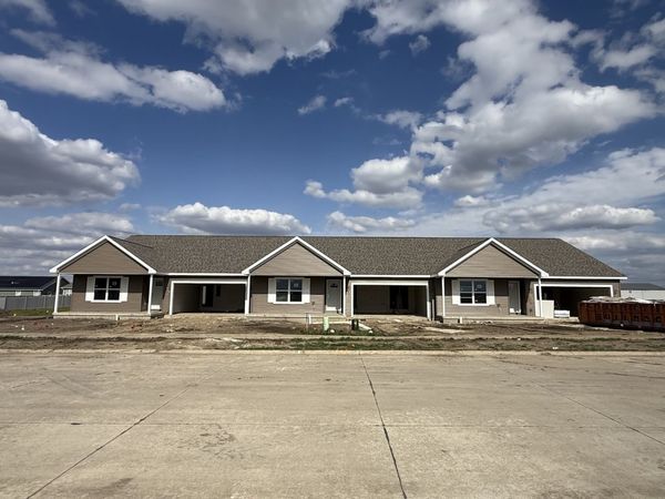 610 Patterson Drive, Unit 3, Fisher, IL 61843