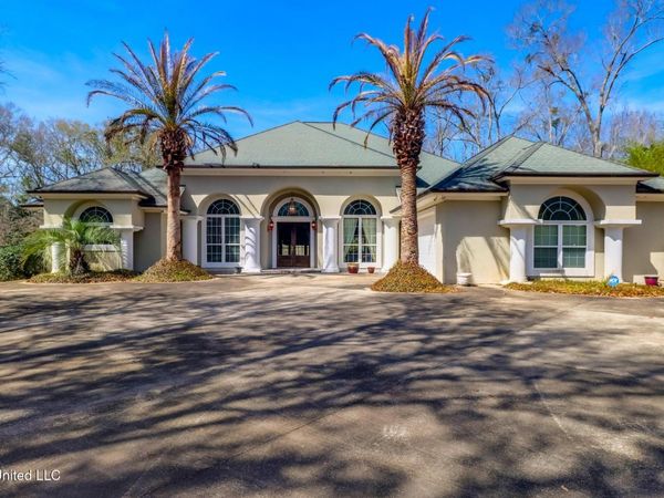 25168 Hillbrooke Lane, Pass Christian, MS 39571