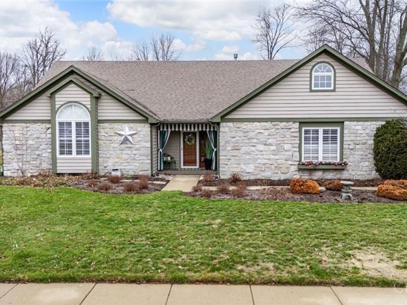 735 Chaucer Lane, Tipp City, OH 45371 Photo 35