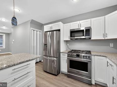 1333 S NEWKIRK STREET, PHILADELPHIA, PA 19146