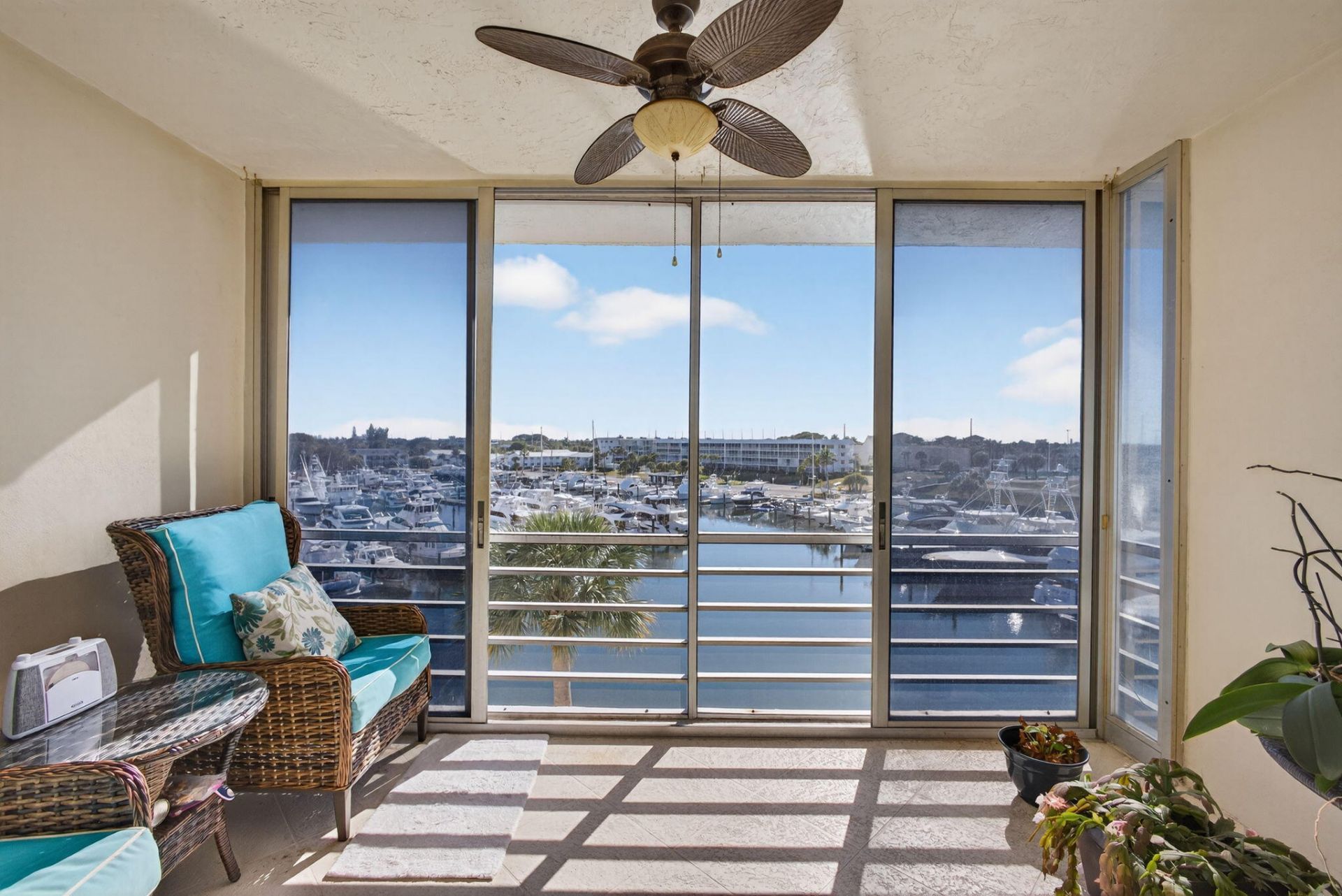 21 Yacht Club Drive, Unit 505, North Palm Beach, FL 33408 Photo