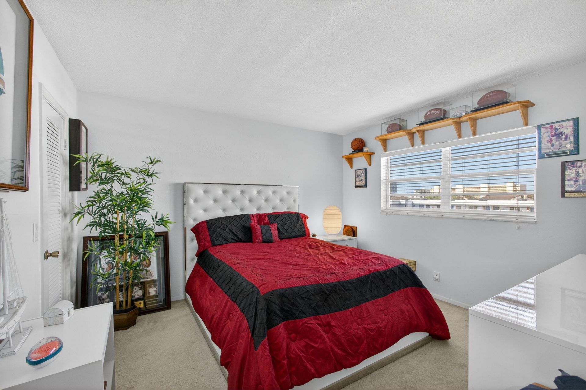 21 Yacht Club Drive, Unit 505, North Palm Beach, FL 33408 Photo