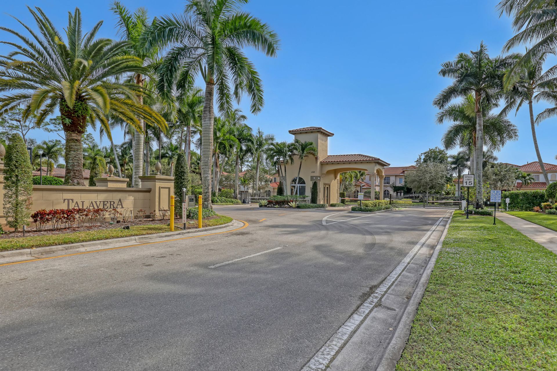 3389 Lago De Talavera, Lake Worth, FL 33467 Photo