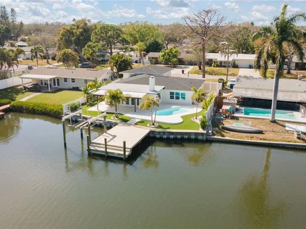 4543 CARSON STREET NE, ST PETERSBURG, FL 33704