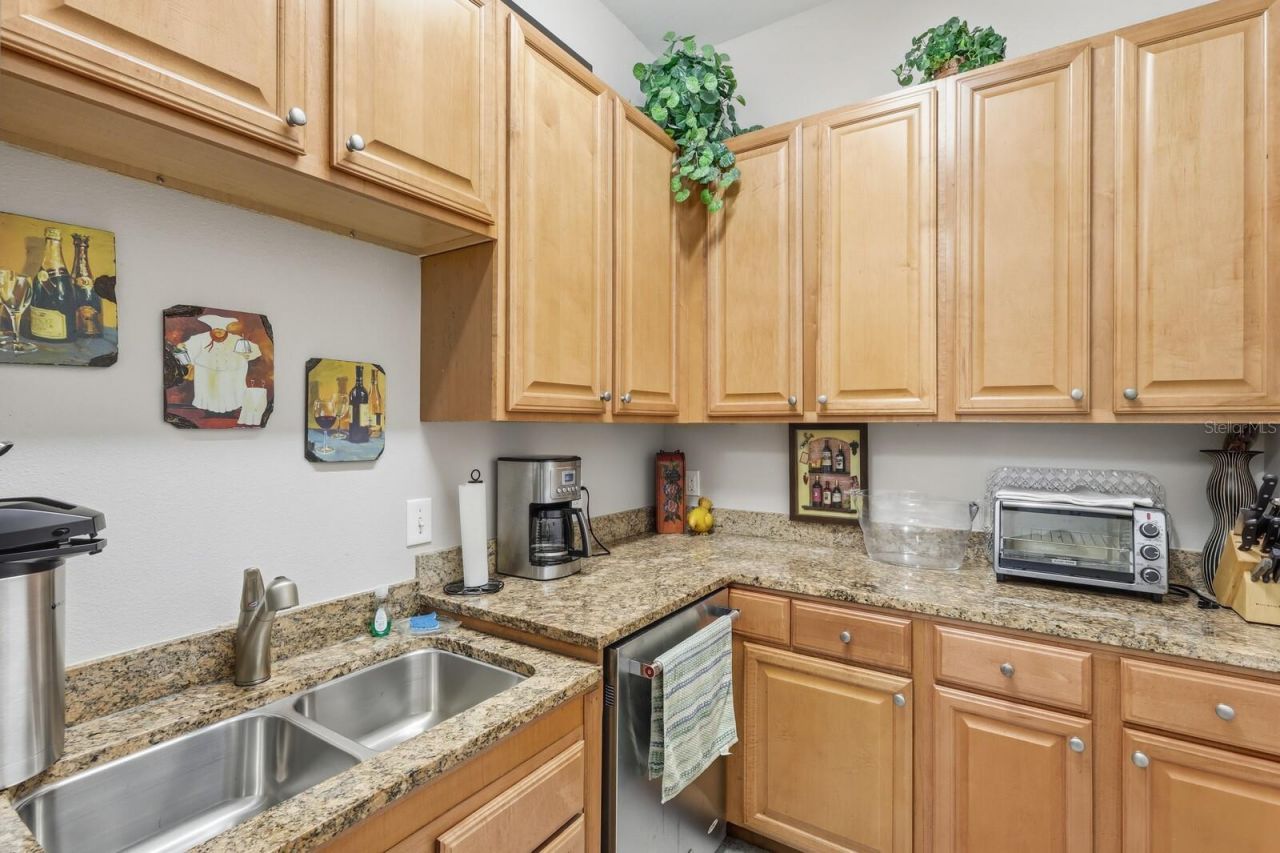 808 3rd Avenue W, Unit 111, Bradenton, FL 34205 Photo