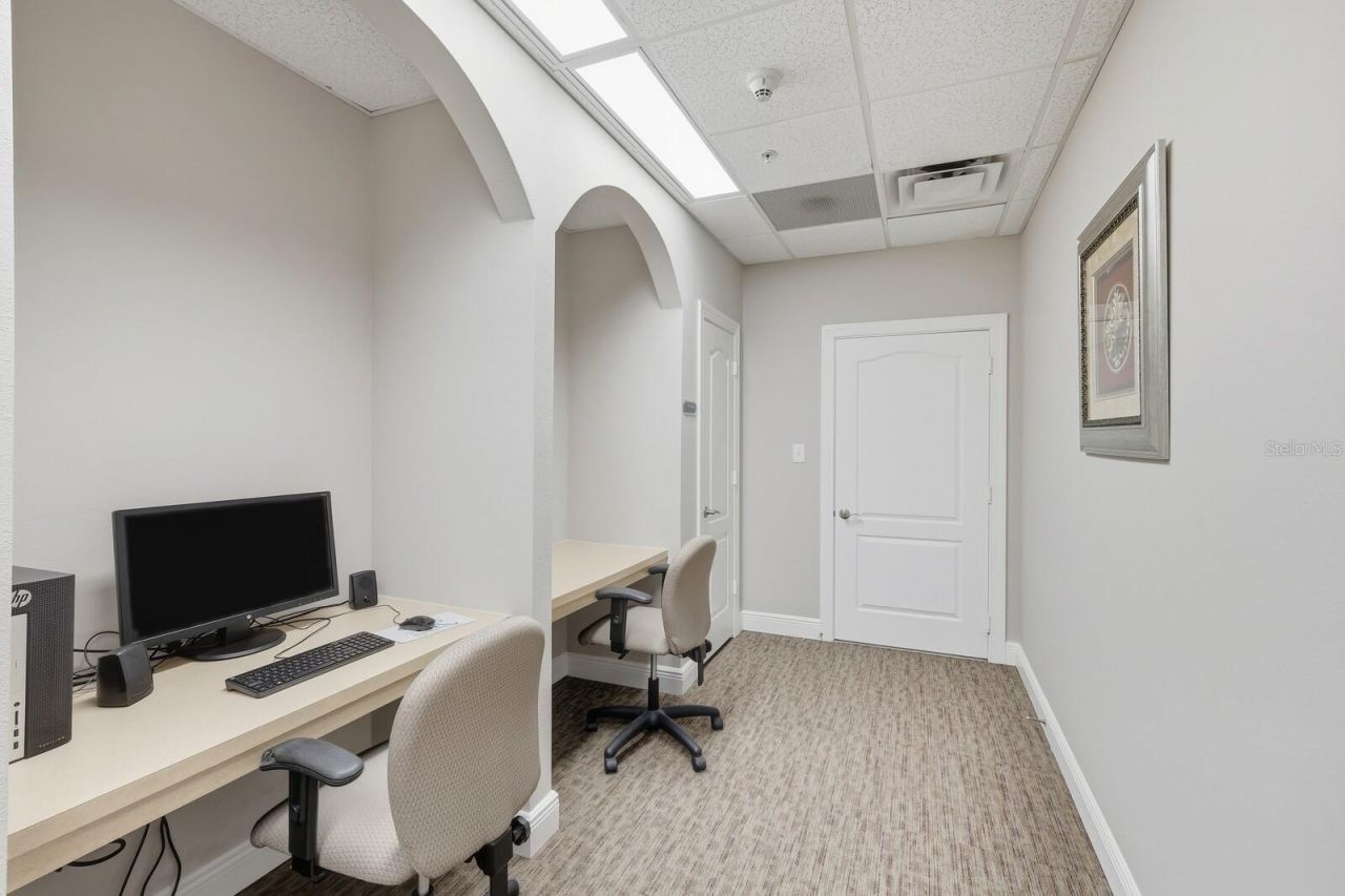 808 3rd Avenue W, Unit 111, Bradenton, FL 34205 Photo