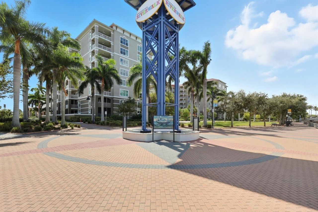 808 3rd Avenue W, Unit 111, Bradenton, FL 34205 Photo