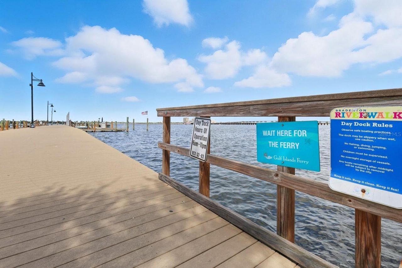 808 3rd Avenue W, Unit 111, Bradenton, FL 34205 Photo