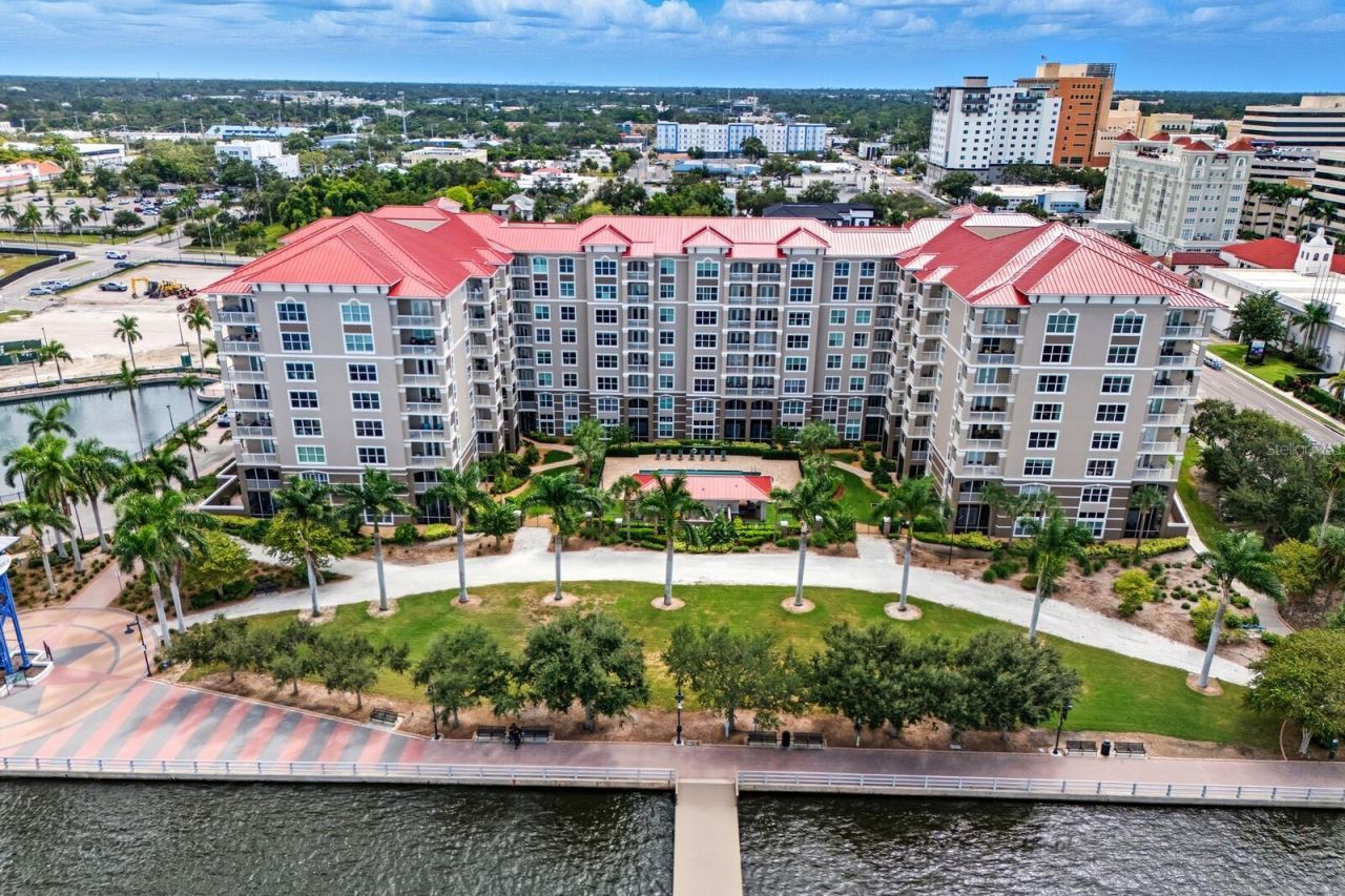 808 3rd Avenue W, Unit 111, Bradenton, FL 34205 Photo