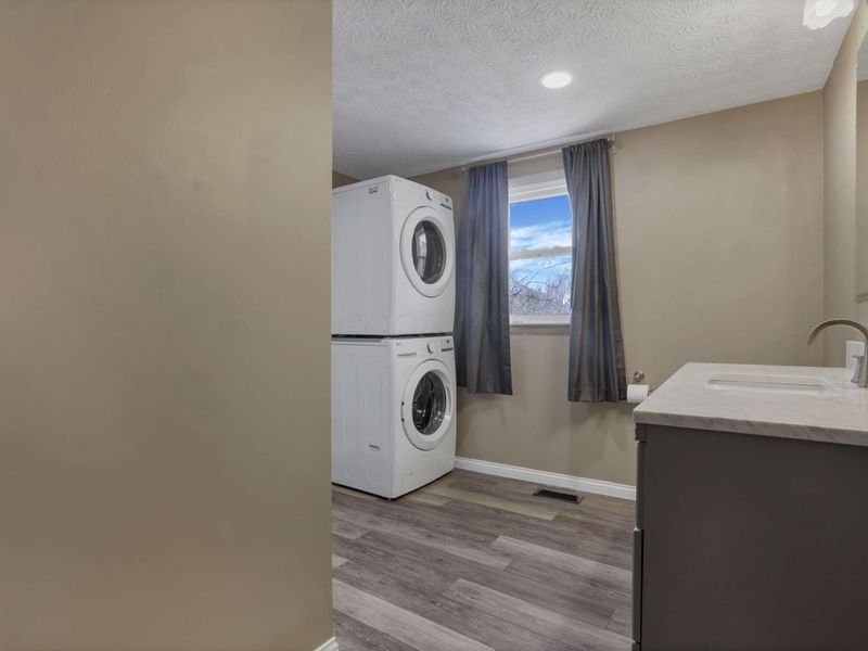 5850 Borah Hill Road, Sugar Grove, OH 43155 Photo 22