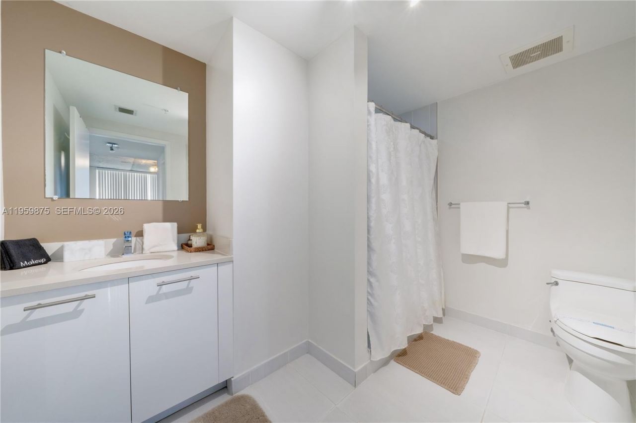 3250 NE 1st Ave, Unit 713, Miami, FL 33137 Photo