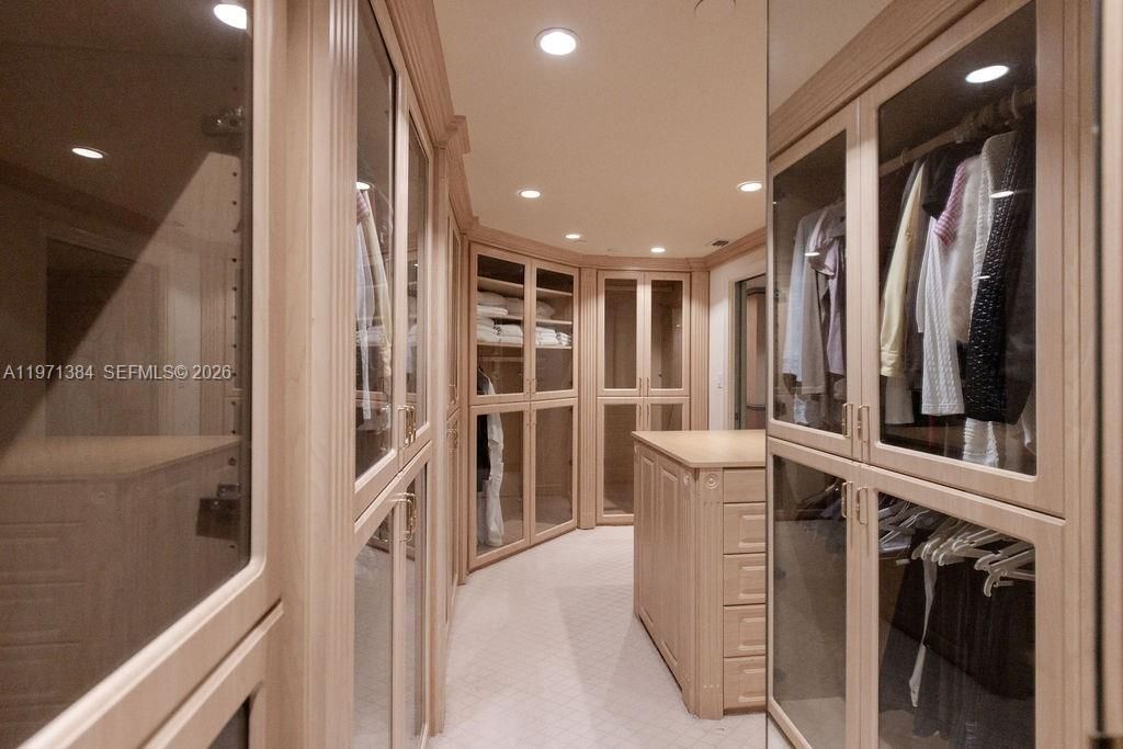 3000 Island Blvd, Unit 2902, Aventura, FL 33160 Photo