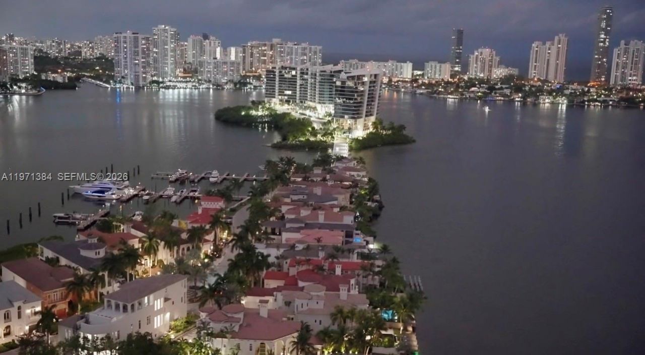 3000 Island Blvd, Unit 2902, Aventura, FL 33160 Photo