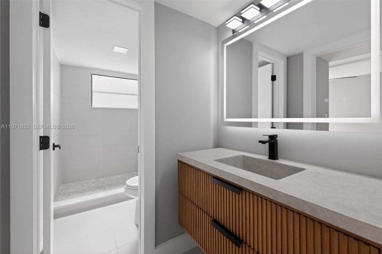 9420 Tangerine Pl , Unit 407, Davie, FL 33324 Photo