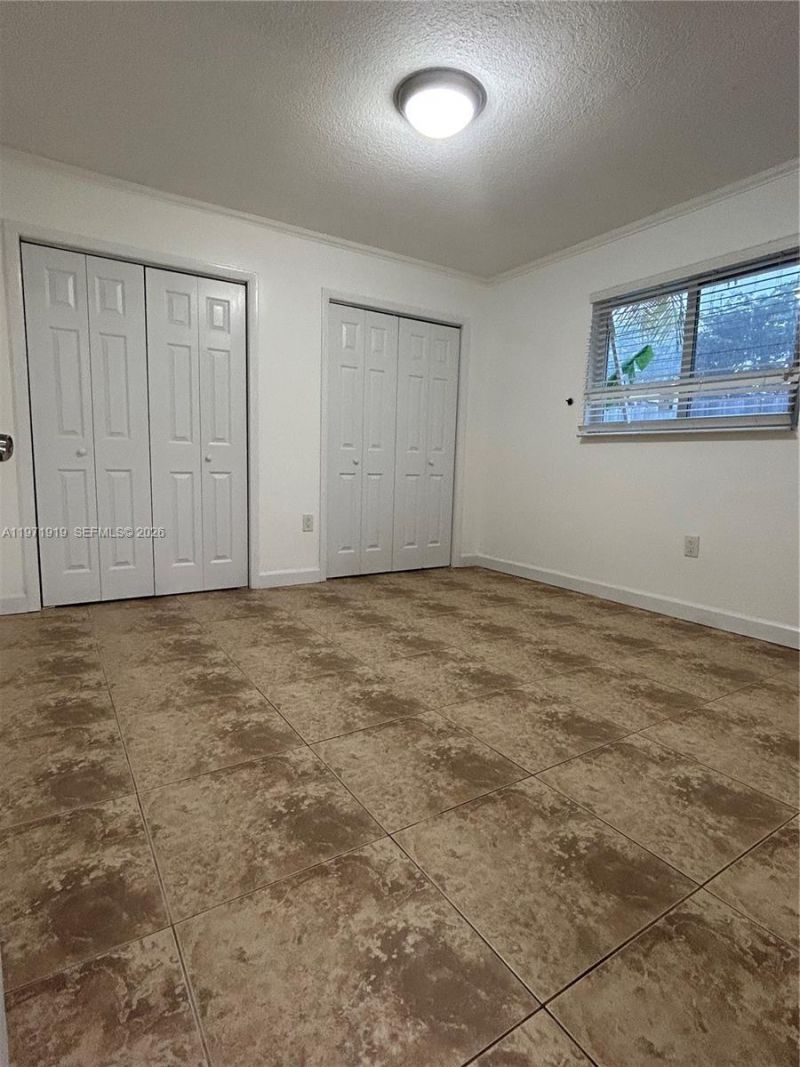 230 SW 30th Ave, Unit 230, Miami, FL 33135 Photo