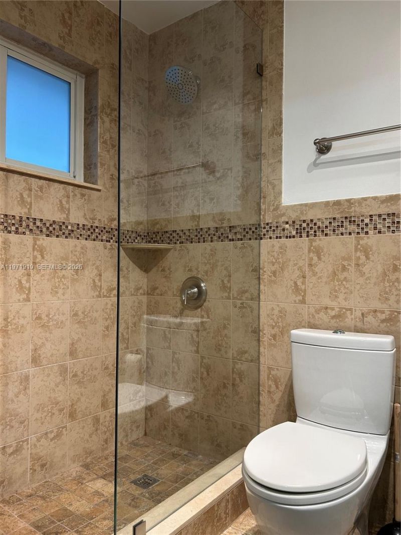 230 SW 30th Ave, Unit 230, Miami, FL 33135 Photo