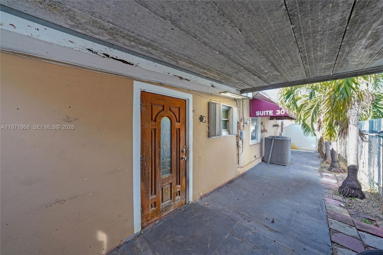 840 E 17th St , Hialeah, FL 33010 Photo