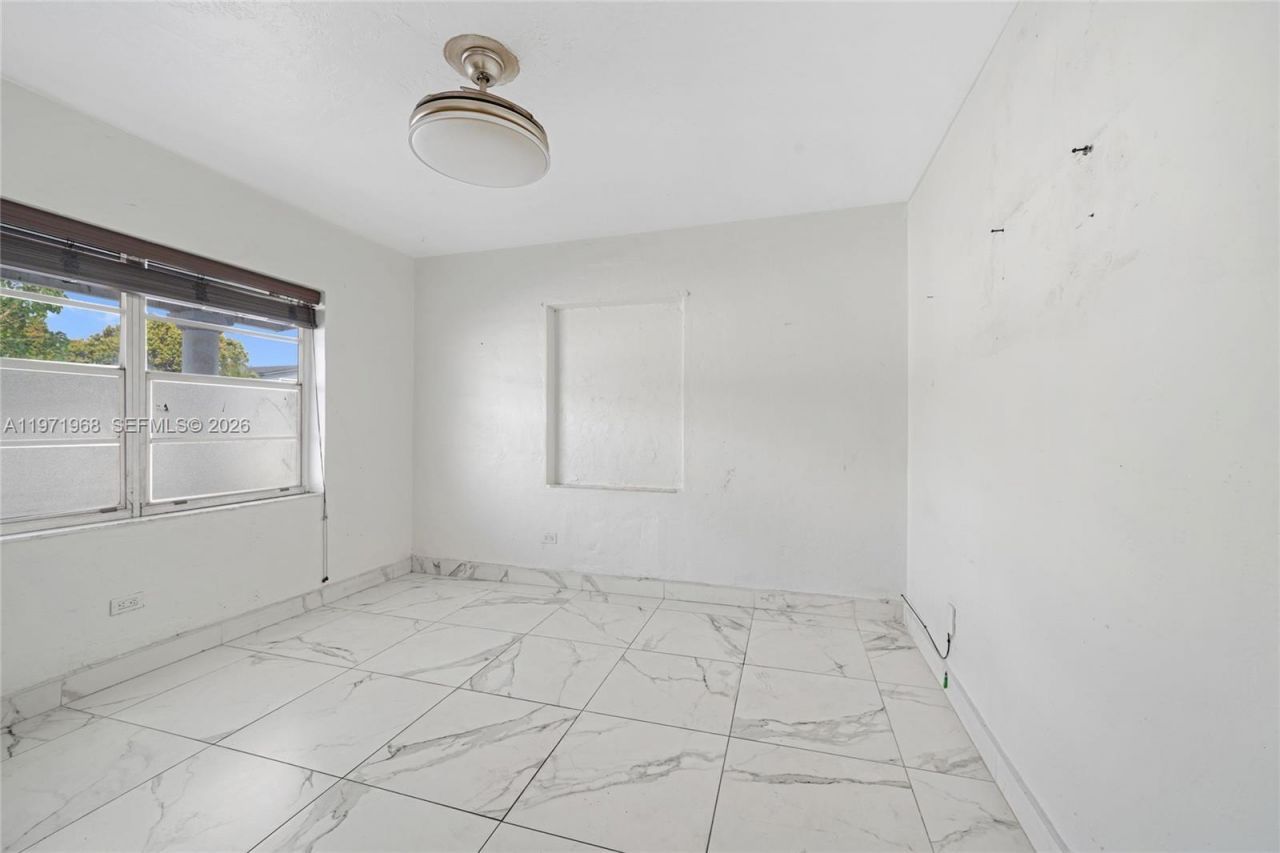 840 E 17th St , Hialeah, FL 33010 Photo