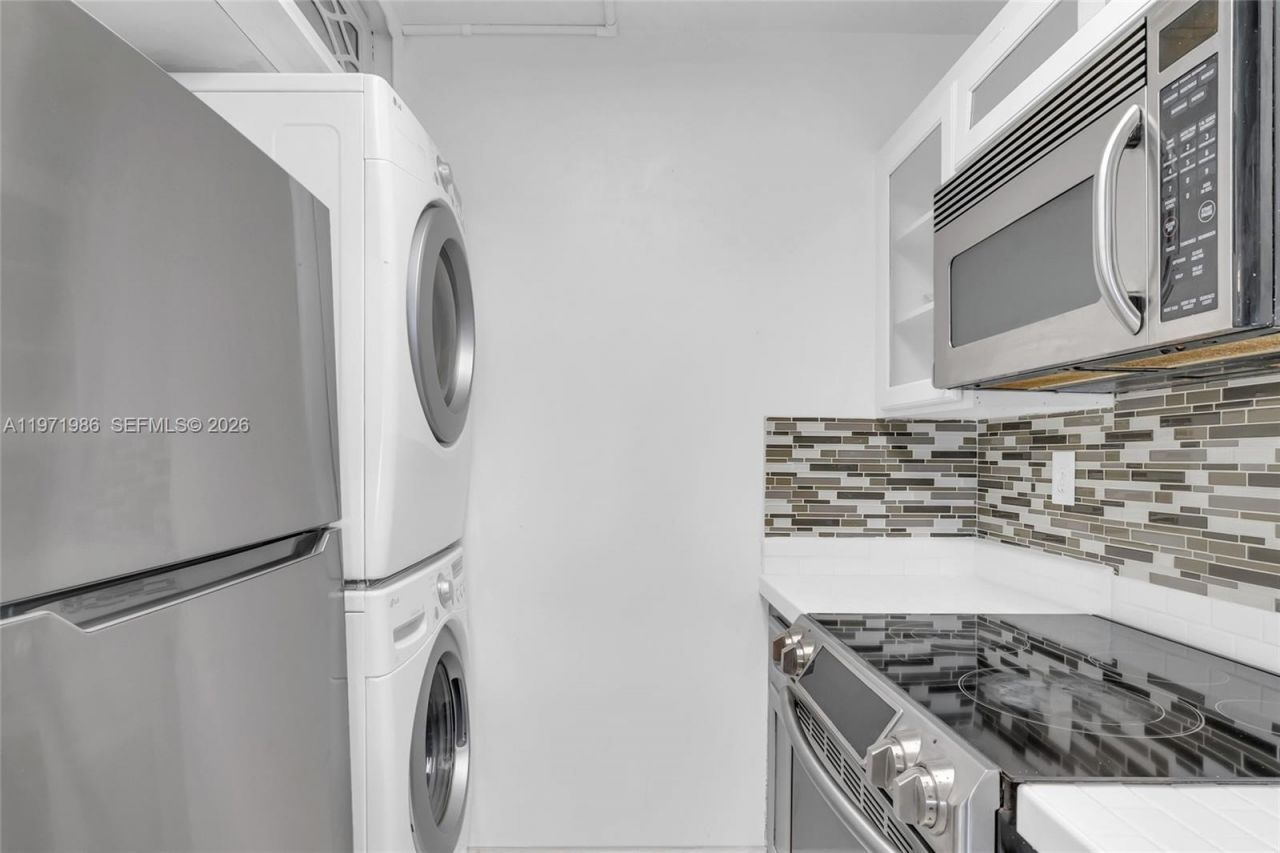 15348 SW 72nd St, Unit 23-12, Miami, FL 33193 Photo