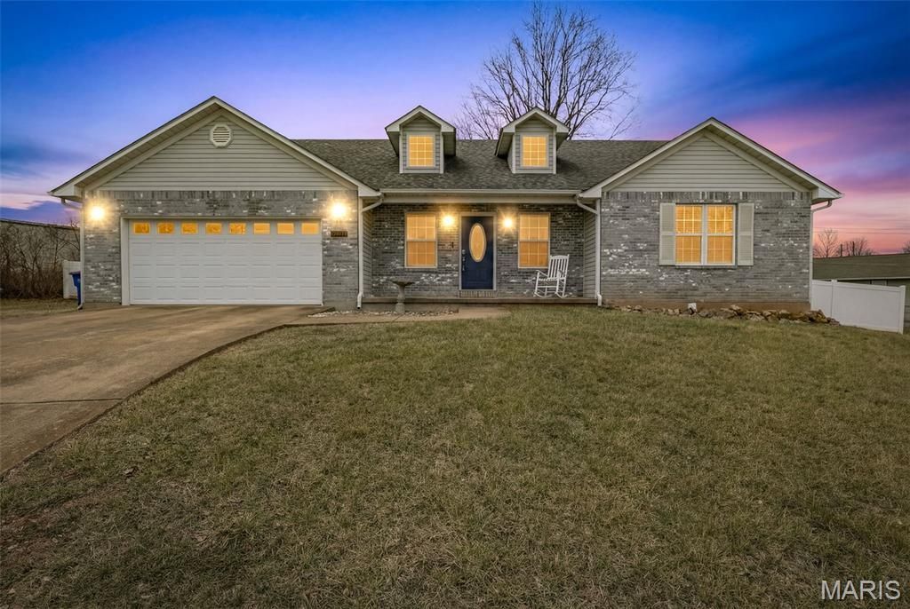 609 Meadowbrook Court, Desloge, MO 63601 Main Photo