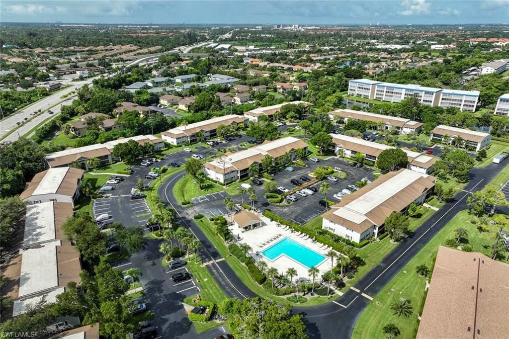 8121 S Woods Cir, Unit 5, Fort Myers, FL 33919 Photo