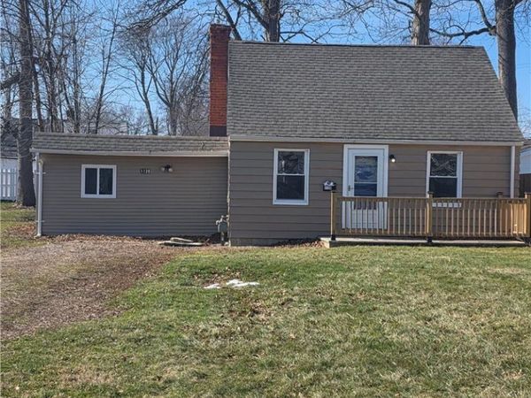 1138 E 331st Street, Eastlake, OH 44095