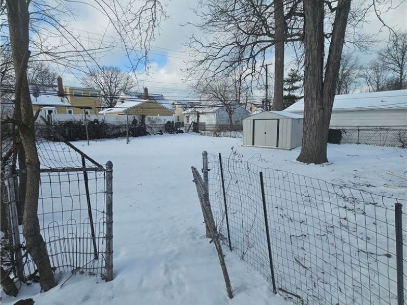 1138 E 331st Street, Eastlake, OH 44095 Photo 3