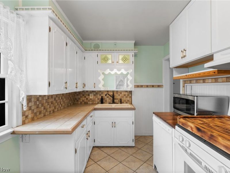 42 Woolf Avenue, Akron, OH 44312 Photo 11