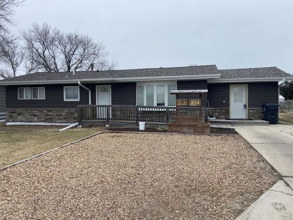 834 Truman Street, Winner, SD 57580
