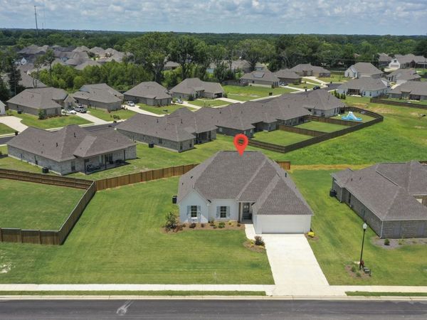 119 Hunters Way, Canton, MS 39046