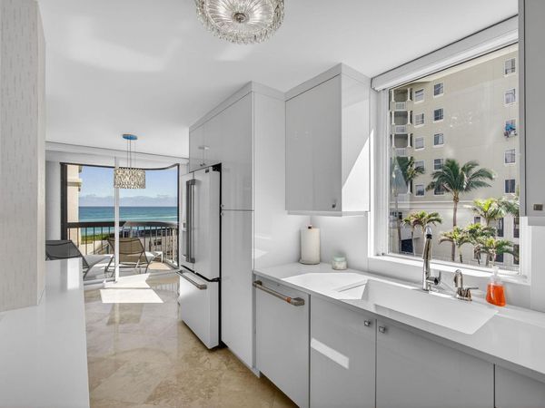 5380 N Ocean Drive, Unit 3b, Singer Island, FL 33404