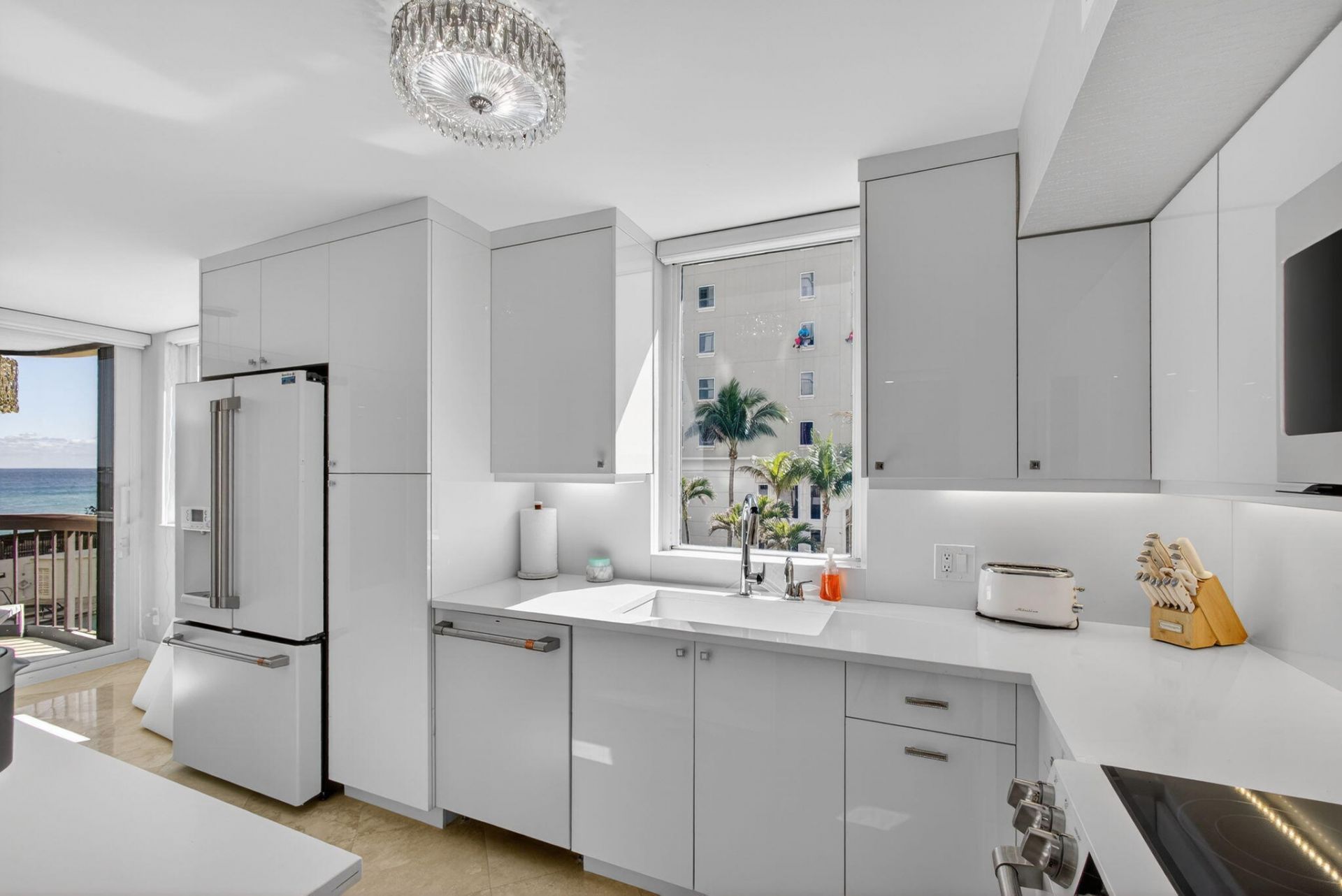 5380 N Ocean Drive, Unit 3b, Singer Island, FL 33404 Photo