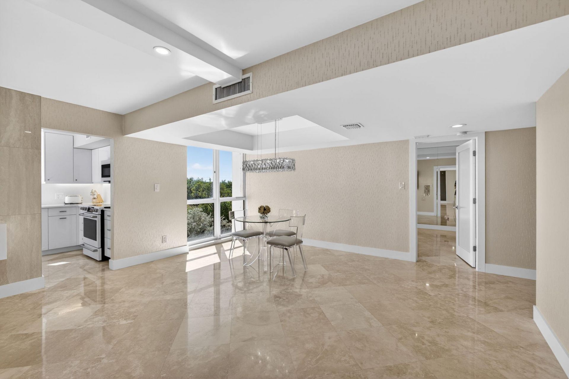 5380 N Ocean Drive, Unit 3b, Singer Island, FL 33404 Photo