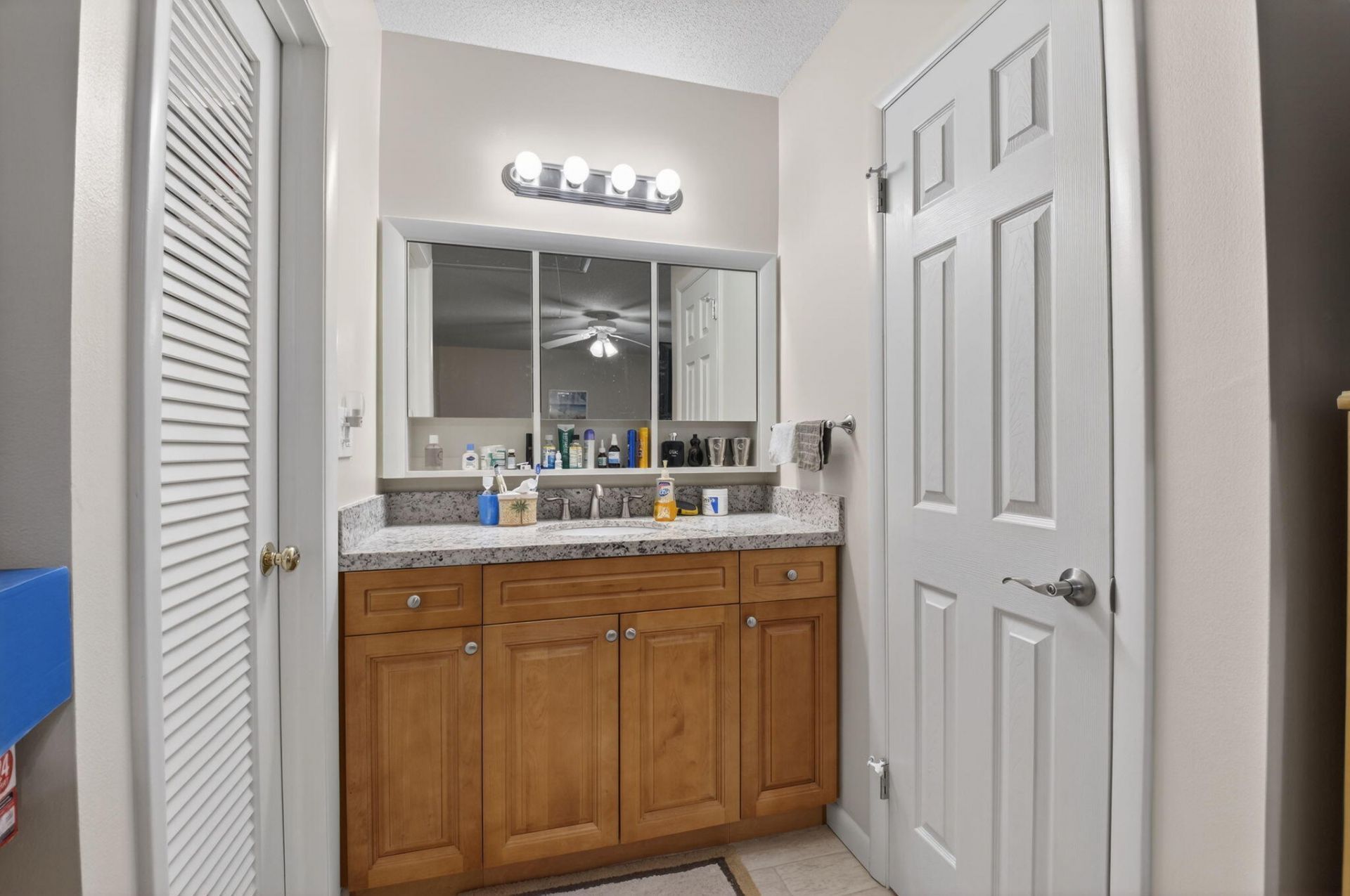 220 High Point Court E, Unit B, Delray Beach, FL 33445 Photo