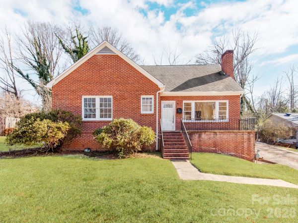 113 Falls Street , Morganton, NC 28655