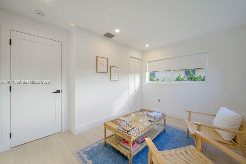 1810 SW 6th Ave , Pompano Beach, FL 33060 Photo