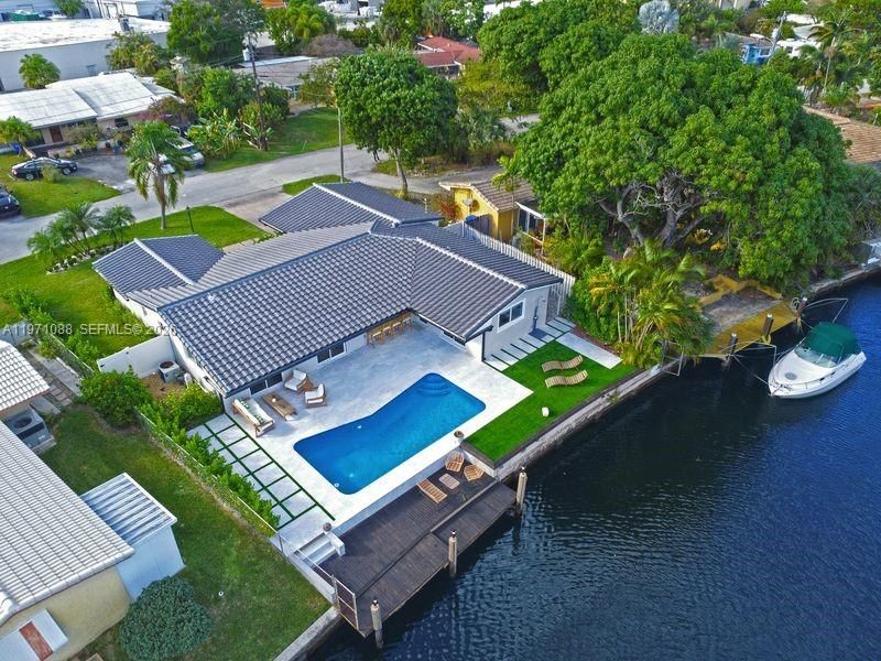 1810 SW 6th Ave , Pompano Beach, FL 33060 Photo