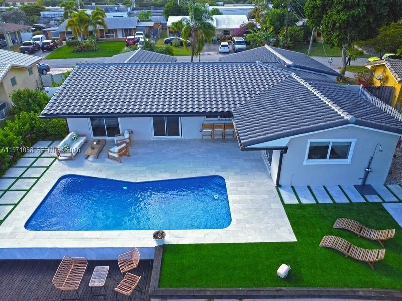 1810 SW 6th Ave , Pompano Beach, FL 33060 Photo