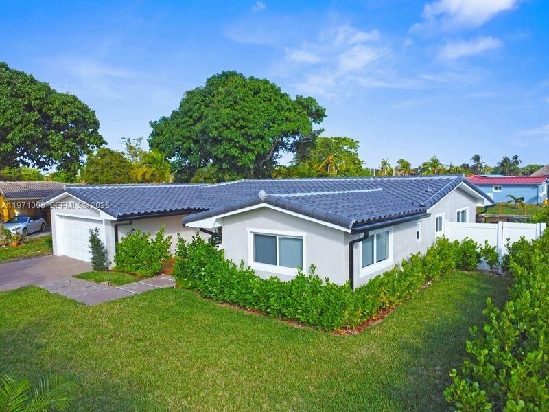 1810 SW 6th Ave , Pompano Beach, FL 33060 Photo