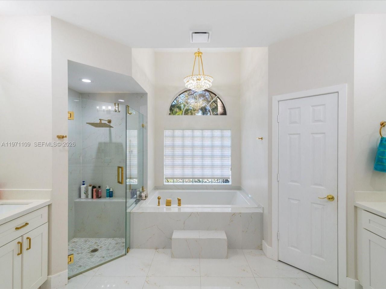 2221 NW 129th Ter, Pembroke Pines, FL 33028 Photo