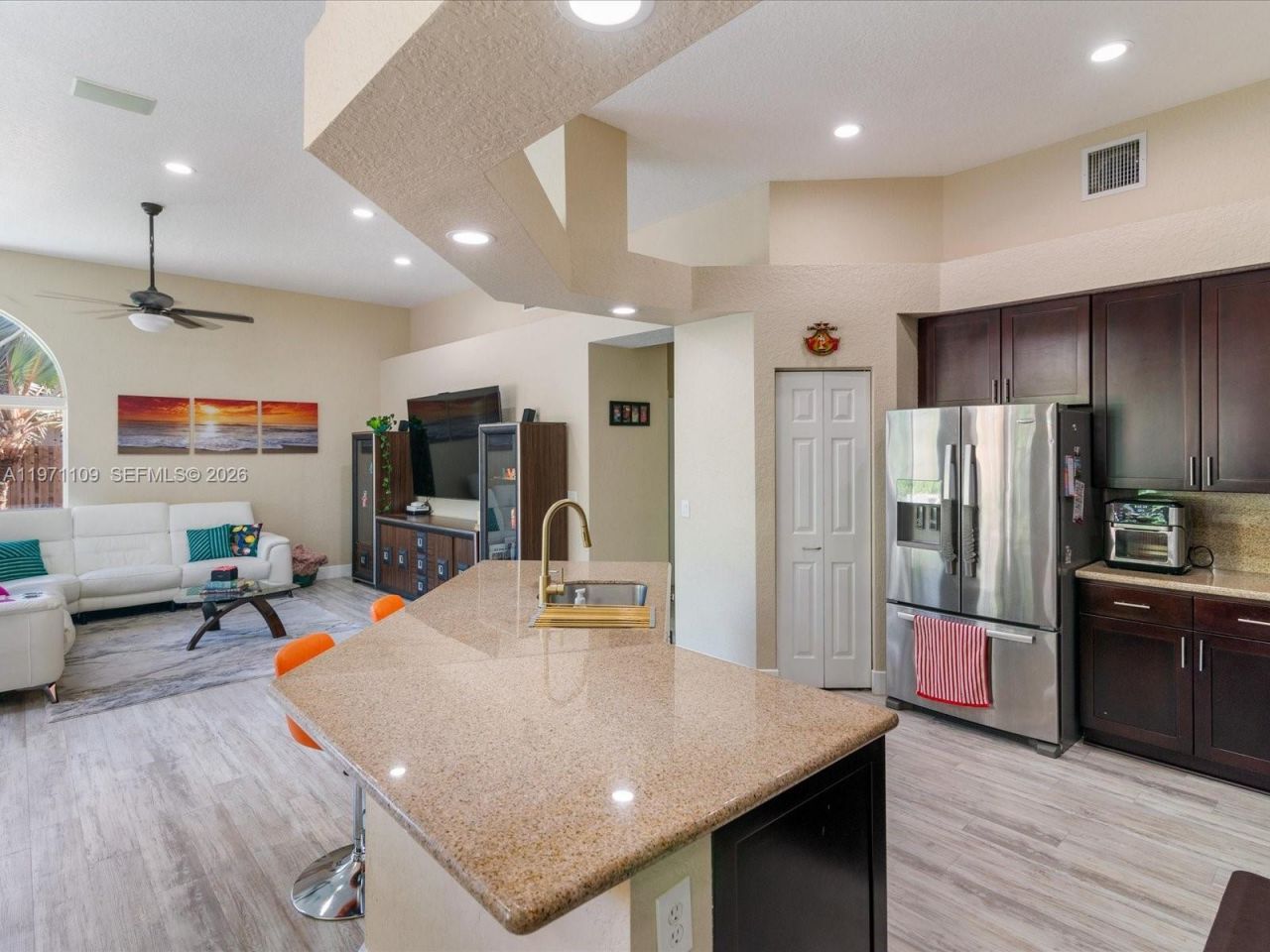 2221 NW 129th Ter, Pembroke Pines, FL 33028 Photo