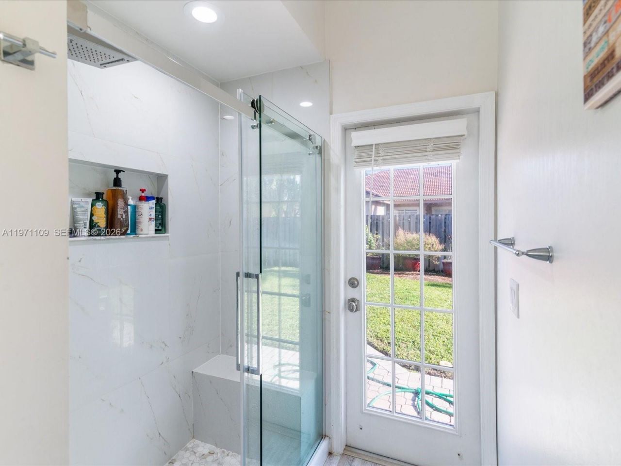 2221 NW 129th Ter, Pembroke Pines, FL 33028 Photo