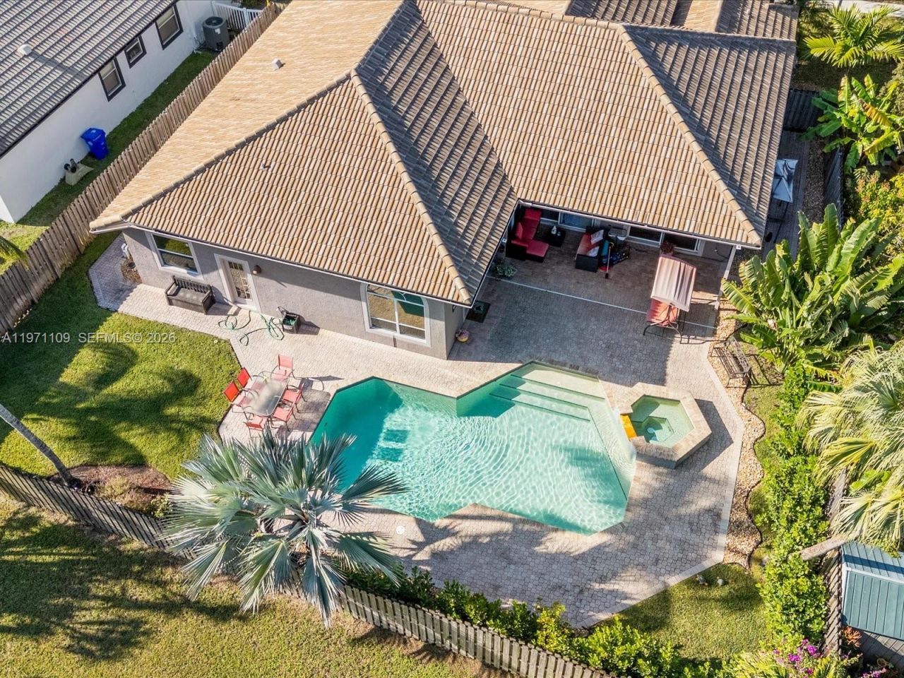 2221 NW 129th Ter, Pembroke Pines, FL 33028 Photo