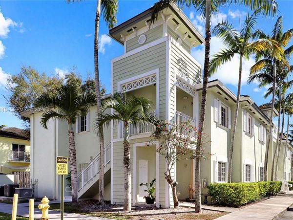 373 NE 26th Pl , Unit 201, Homestead, FL 33033