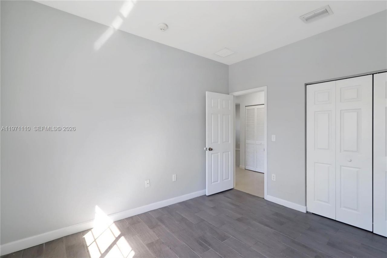 373 NE 26th Pl , Unit 201, Homestead, FL 33033 Photo