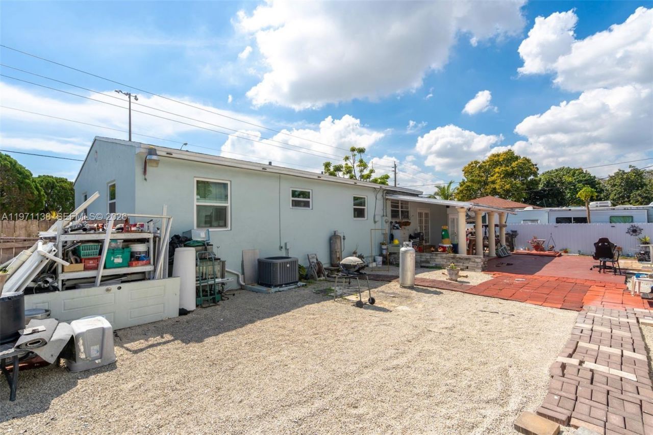 801 Opa Locka Blvd, Miami, FL 33168 Photo