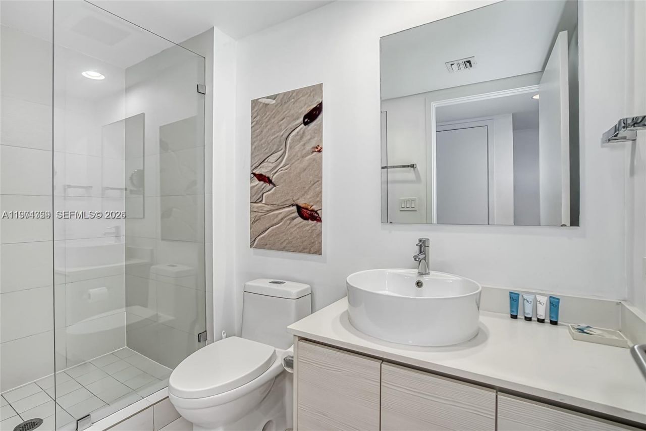 2602 E Hallandale Beach Blvd, Unit R2304, Hallandale Beach, FL 33009 Photo