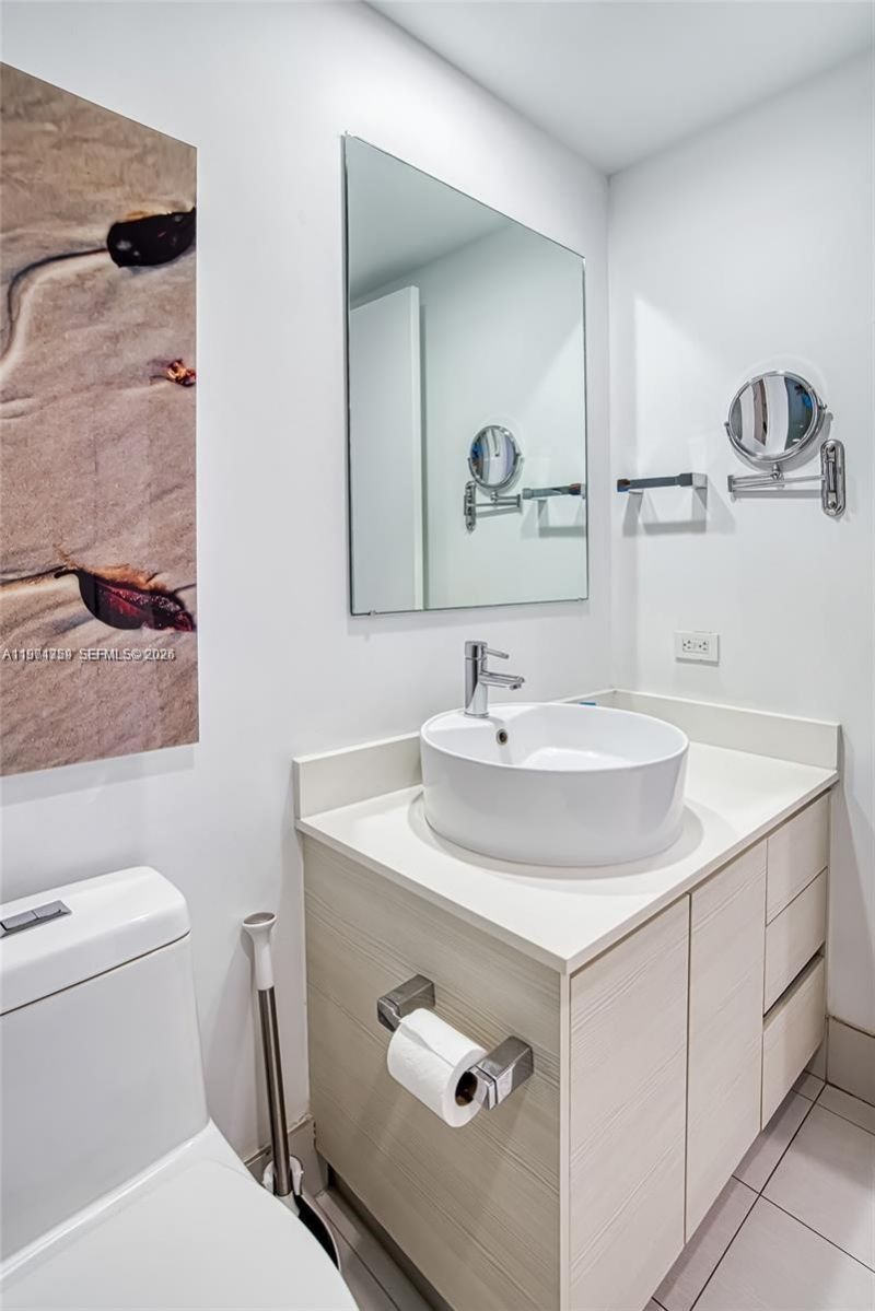 2602 E Hallandale Beach Blvd, Unit R2304, Hallandale Beach, FL 33009 Photo