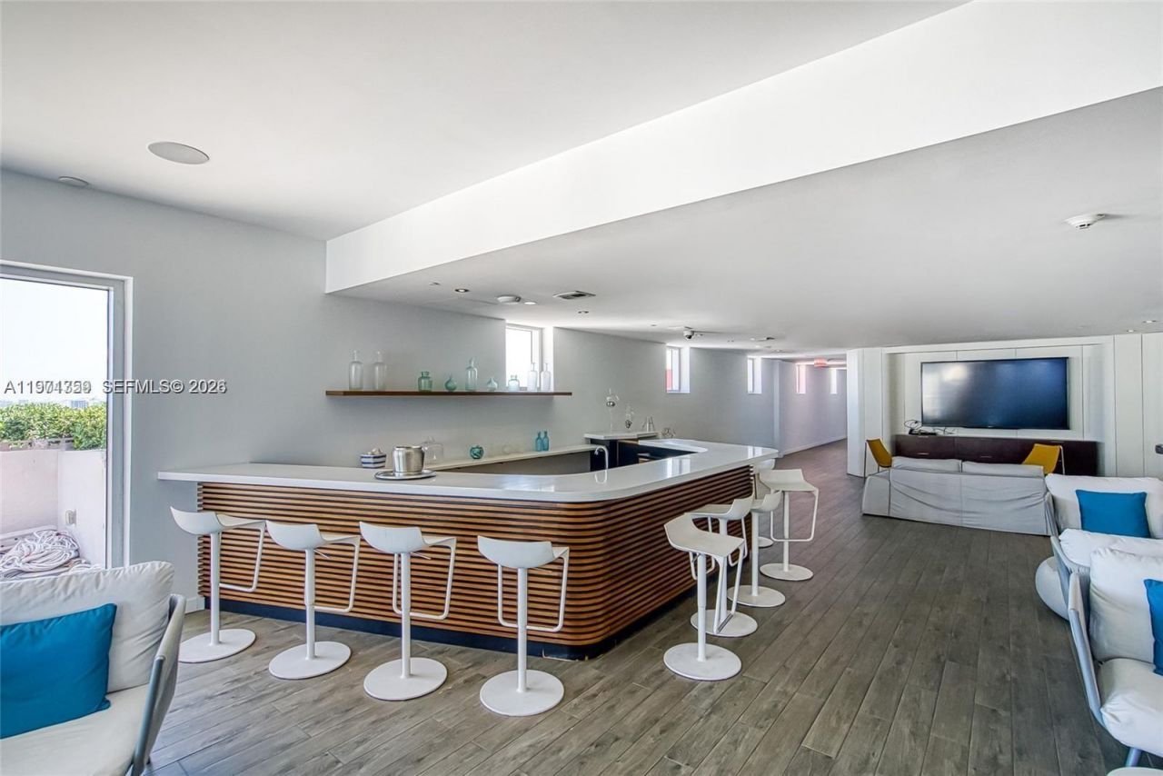 2602 E Hallandale Beach Blvd, Unit R2304, Hallandale Beach, FL 33009 Photo