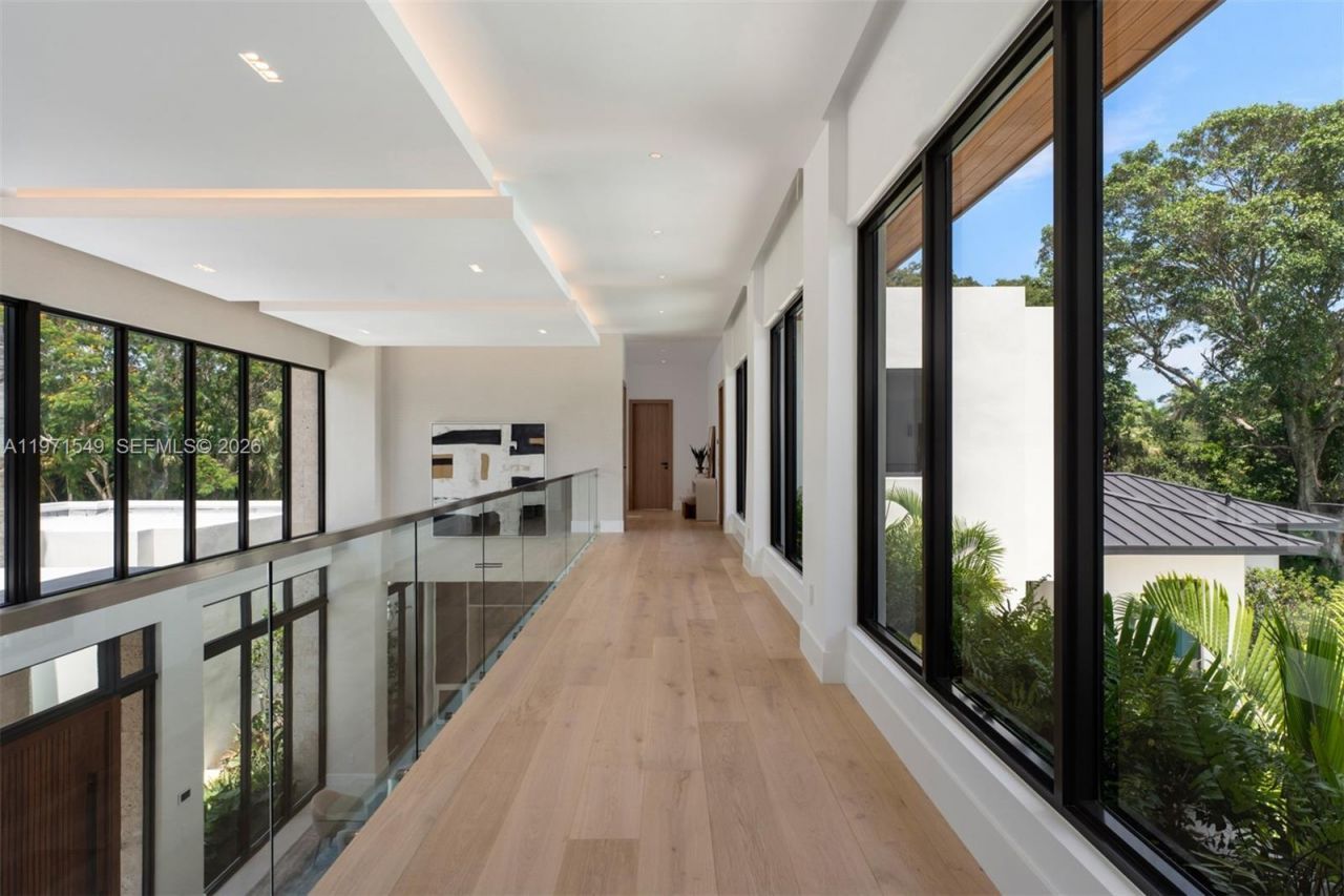 6730 SW 115th St, Pinecrest, FL 33156 Photo